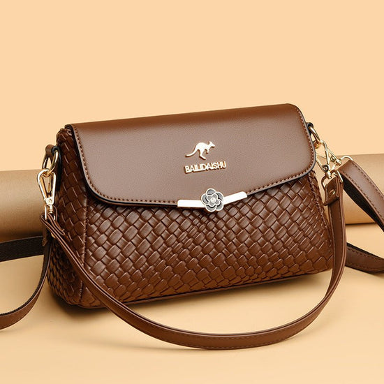 Fashion Lady Mom Large Capacity Rhombus Crossbody Bag in brown with rhombus pattern and comfortable shoulder strap.